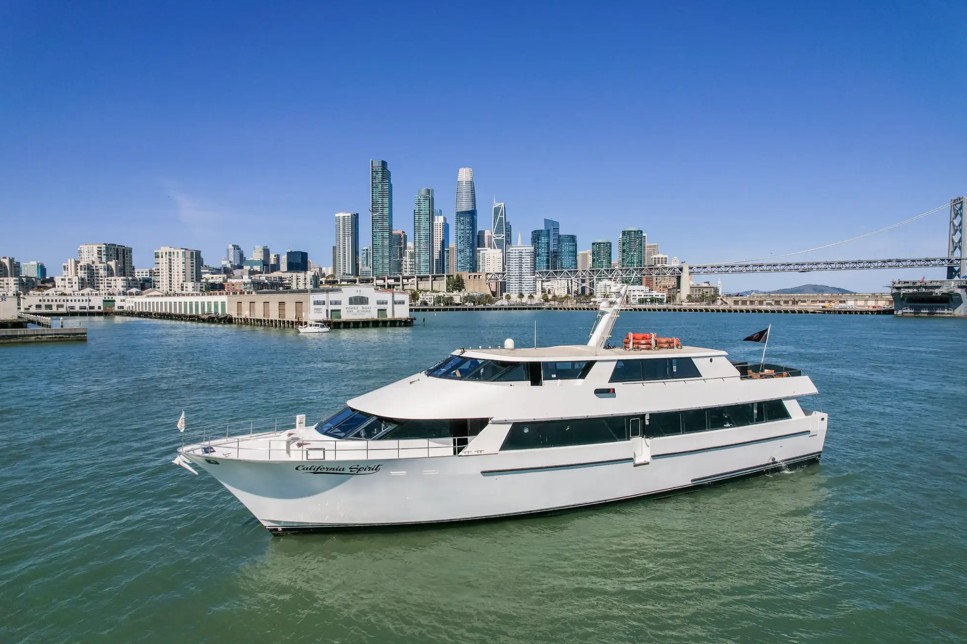 100_luxury_yacht_pacifica1 Luxury yacht on San Francisco Bay skyline